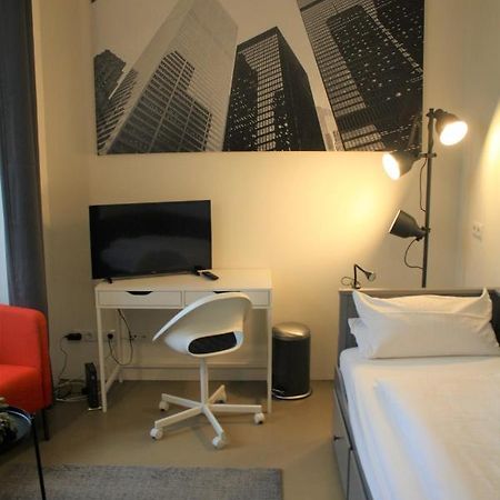 Apartment 2 / Ein - Zweipersonen Mannheim Extérieur photo