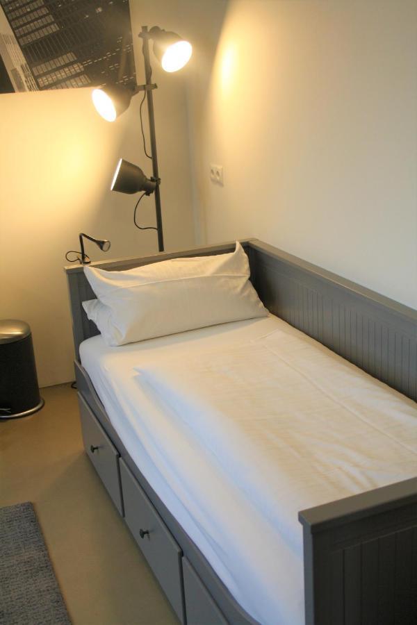 Apartment 2 / Ein - Zweipersonen Mannheim Extérieur photo